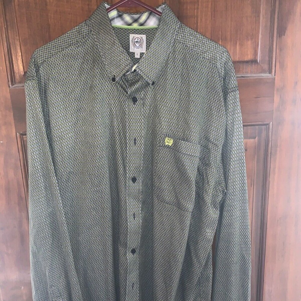 Cinch Lime Diamond Patterned Black Button Down